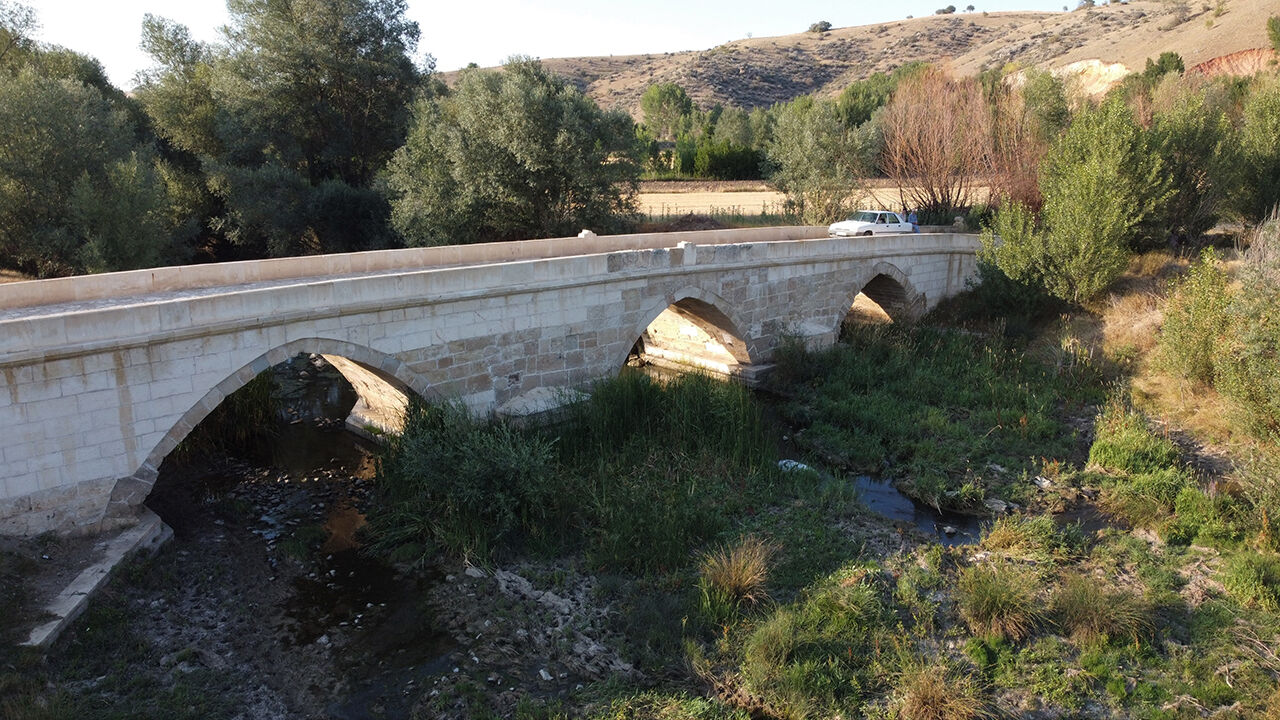 500 yıldır varlığını koruyor, tarihini &ouml;ğrenenler hayret ediyor - 2. Resim