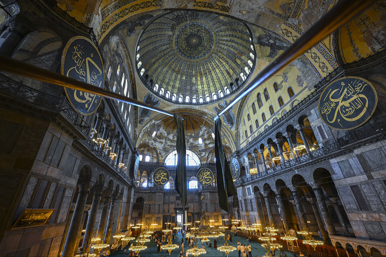 Artık uzun kuyruklar görülmüyor! Ayasofya Camii yapay zeka sistemiyle korunuyor Artık uzun kuyruklar görülmüyor! Ayasofya Cami yapay zeka sistemiyle korunuyor - 5. Resim