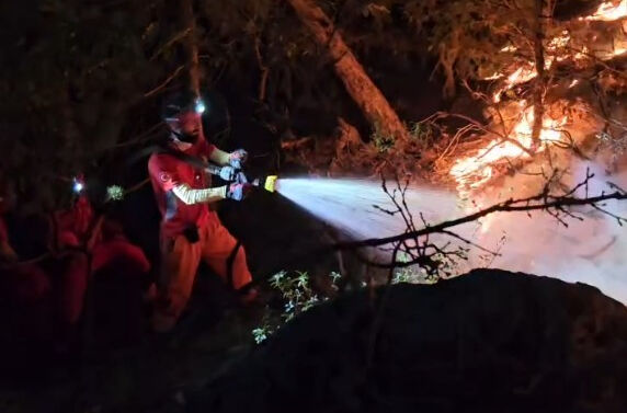 Eskişehir yangınında son durum! Alevlerle m&uuml;cadele s&uuml;r&uuml;yor - 1. Resim