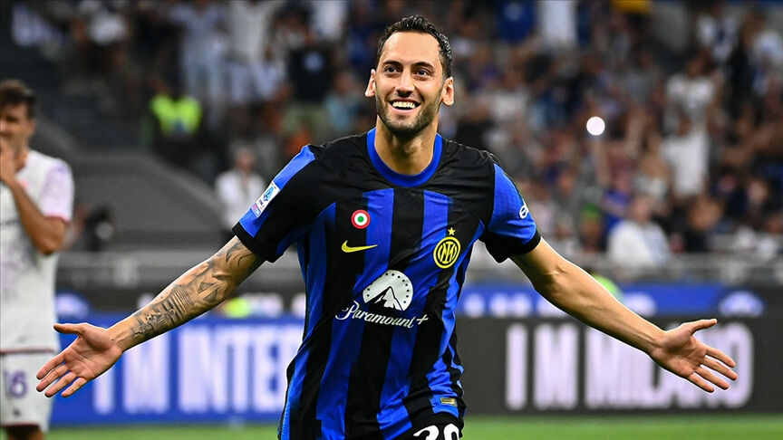 Galatasaray ve Fenerbahçe'nin gündeminde! Hakan Çalhanoğlu transfer kararını bizzat duyurdu Galatasaray ve Fenerbahçe'nin gündeminde! Hakan Çalhanoğlu transfer kararını duyurdu - 2. Resim
