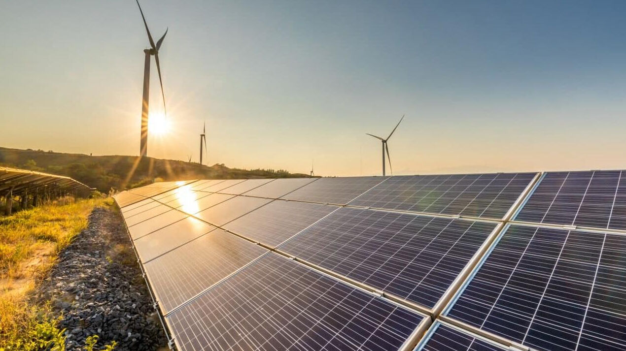 Her 1 derece elektrikten kısıyor! Aşırı sıcaklar üretime darbe vurdu Her 1 derece elektrikten kısıyor! Aşırı sıcaklar üretime darbe vurdu - 1. Resim