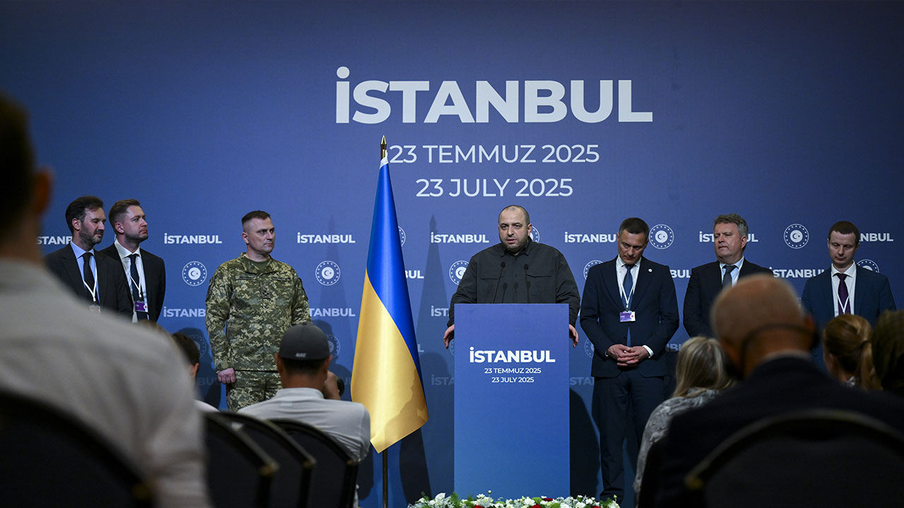Çırağan'daki kritik zirve sona erdi! İstanbul'daki toplantıda Putin ve Zelenskiy görüşmesi detayı İstanbul'da Rusya ile Ukrayna barışı görüşmeleri 3. turu! Çırağan Sarayı'nda kritik saatler - 2. Resim