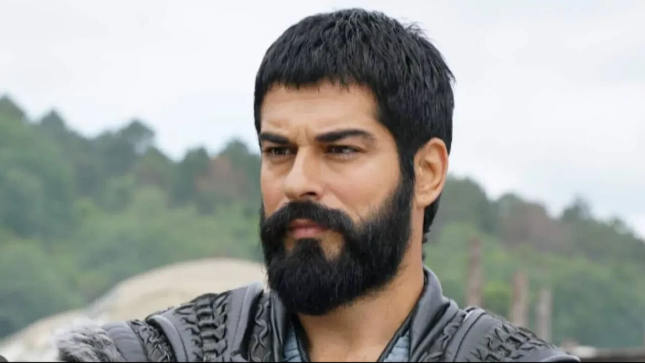 'Kuruluş Osman'dan ayrılan Burak Özçivit'ten bomba hamle! İlk işi o oldu 'Kuruluş Osman'dan ayrılan Burak Özçivit'ten bomba hamle! İlk işi o oldu - 2. Resim
