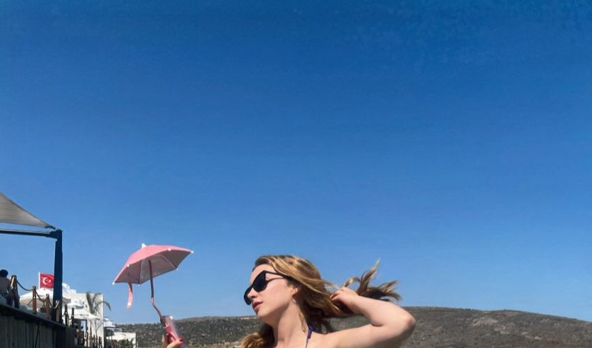 Oyuncu Hayal Köseoğlu ticarete atıldı! Çıkardığı ürünü gören şaştı kaldı: "Yok artık" Oyuncu Hayal Köseoğlu ticarete atıldı! Çıkardığı ürünü gören şaştı kaldı: "Yok artık" - 4. Resim