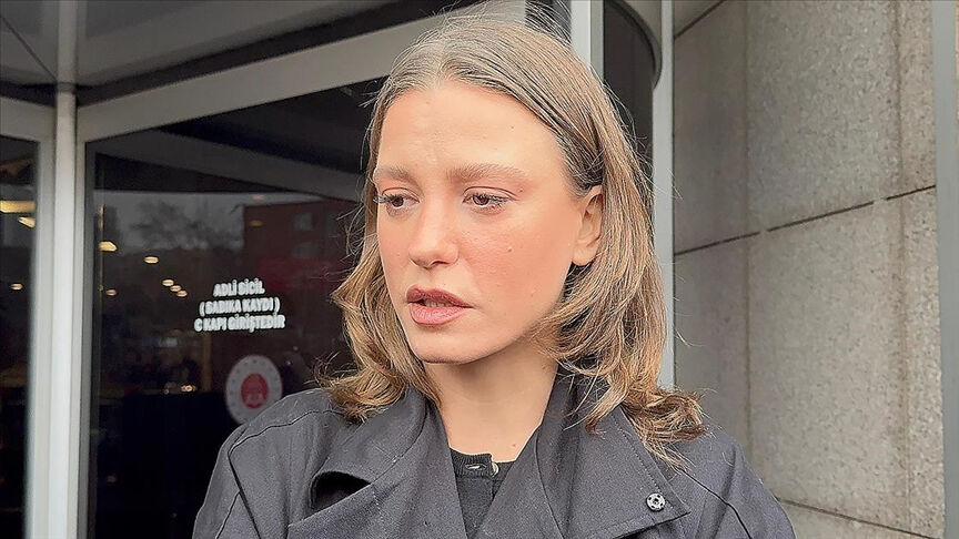 Paraya para demiyor! Oyuncu Serenay Sarıkaya'nın serveti dudak uçuklattı Paraya para demiyor! Oyuncu Serenay Sarıkaya'nın serveti dudak uçuklattı - 2. Resim