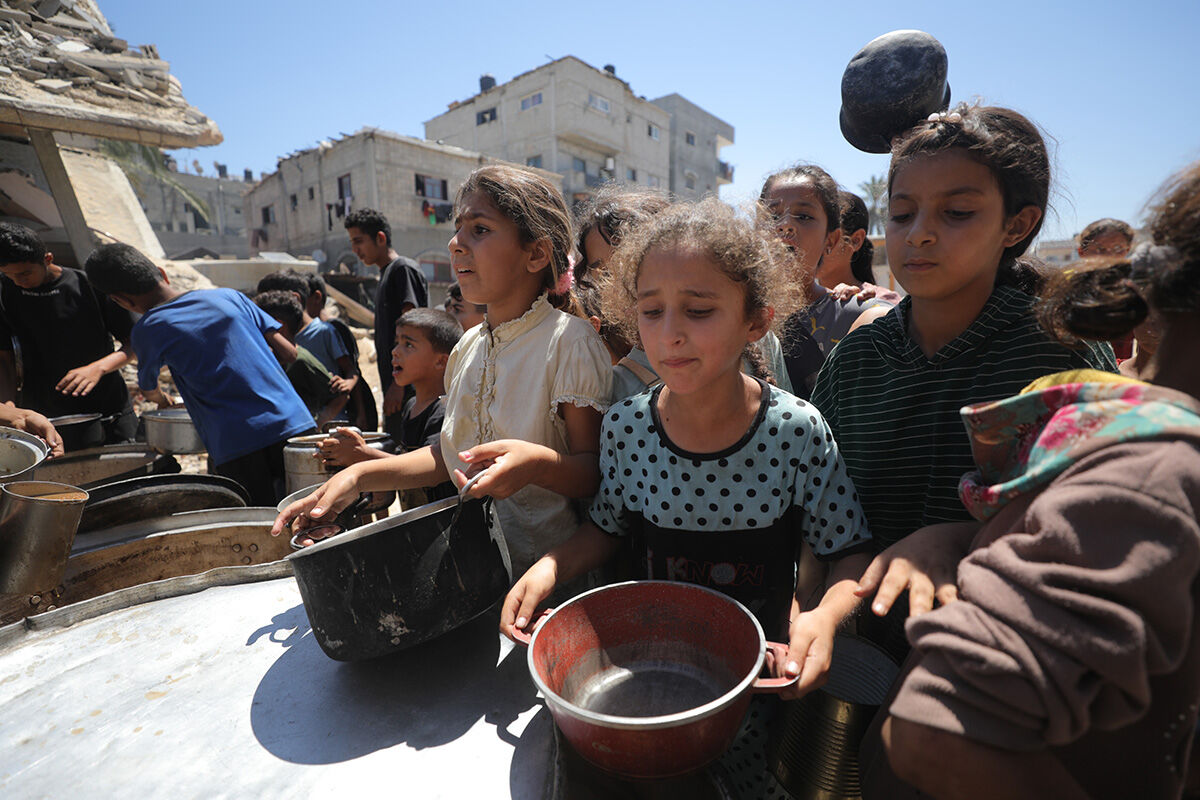 Tarihe kara leke olarak geçti... Gazze'de açlık en çok onları vurdu 500 bin çuval una ihtiyaç var! Bu fotoğraflar tarihi kara leke olarak geçti... Gazze'de açlık yürek sızlattı - 2. Resim