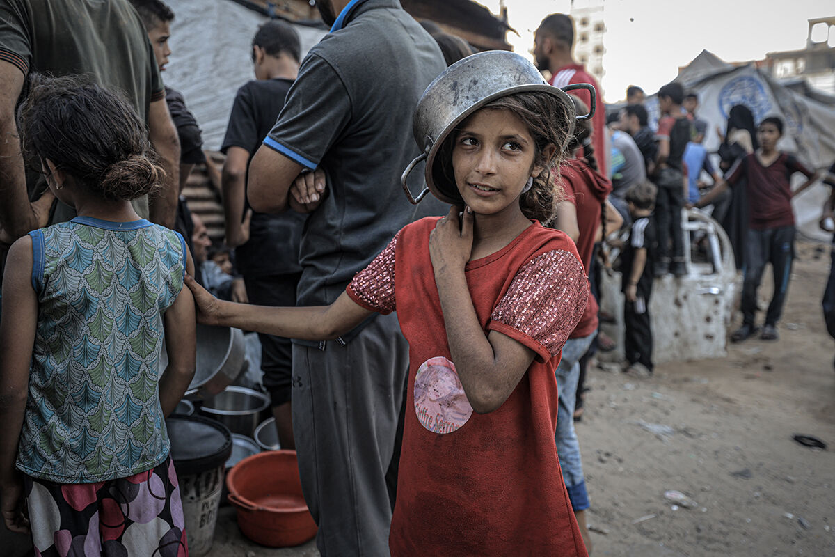 Tarihe kara leke olarak geçti... Gazze'de açlık en çok onları vurdu 500 bin çuval una ihtiyaç var! Bu fotoğraflar tarihi kara leke olarak geçti... Gazze'de açlık yürek sızlattı - 13. Resim