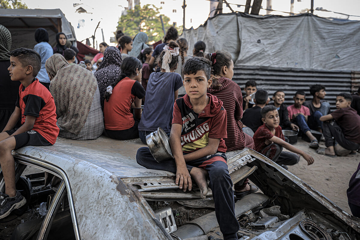 Tarihe kara leke olarak geçti... Gazze'de açlık en çok onları vurdu 500 bin çuval una ihtiyaç var! Bu fotoğraflar tarihi kara leke olarak geçti... Gazze'de açlık yürek sızlattı - 12. Resim