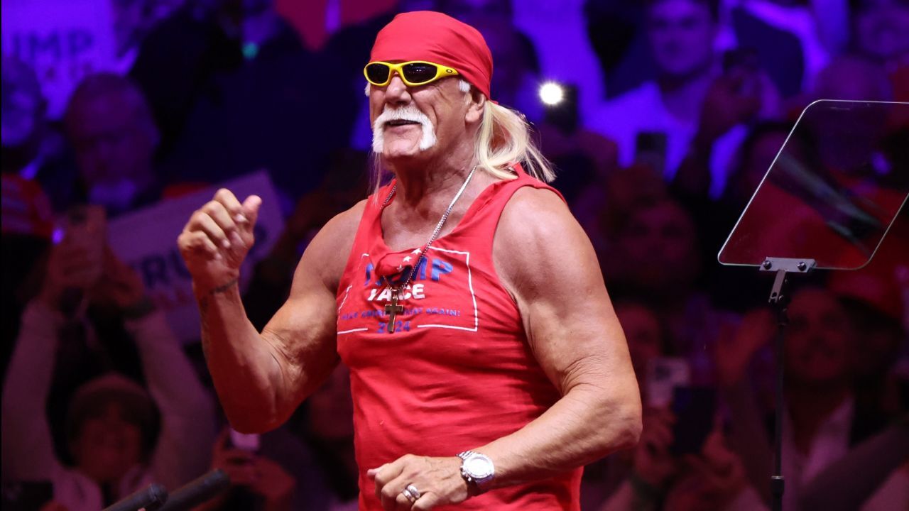 Amerikan güreşi efsanesi Hulk Hogan hayatını kaybetti