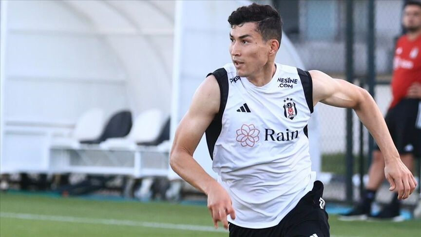 Beşiktaş'ta veda zamanı! Bonservisi ortaya çıktı: İşte yeni takımı... Beşiktaş'ta veda zamanı! Bonservisi ortaya çıktı: İşte yeni takımı... - 1. Resim