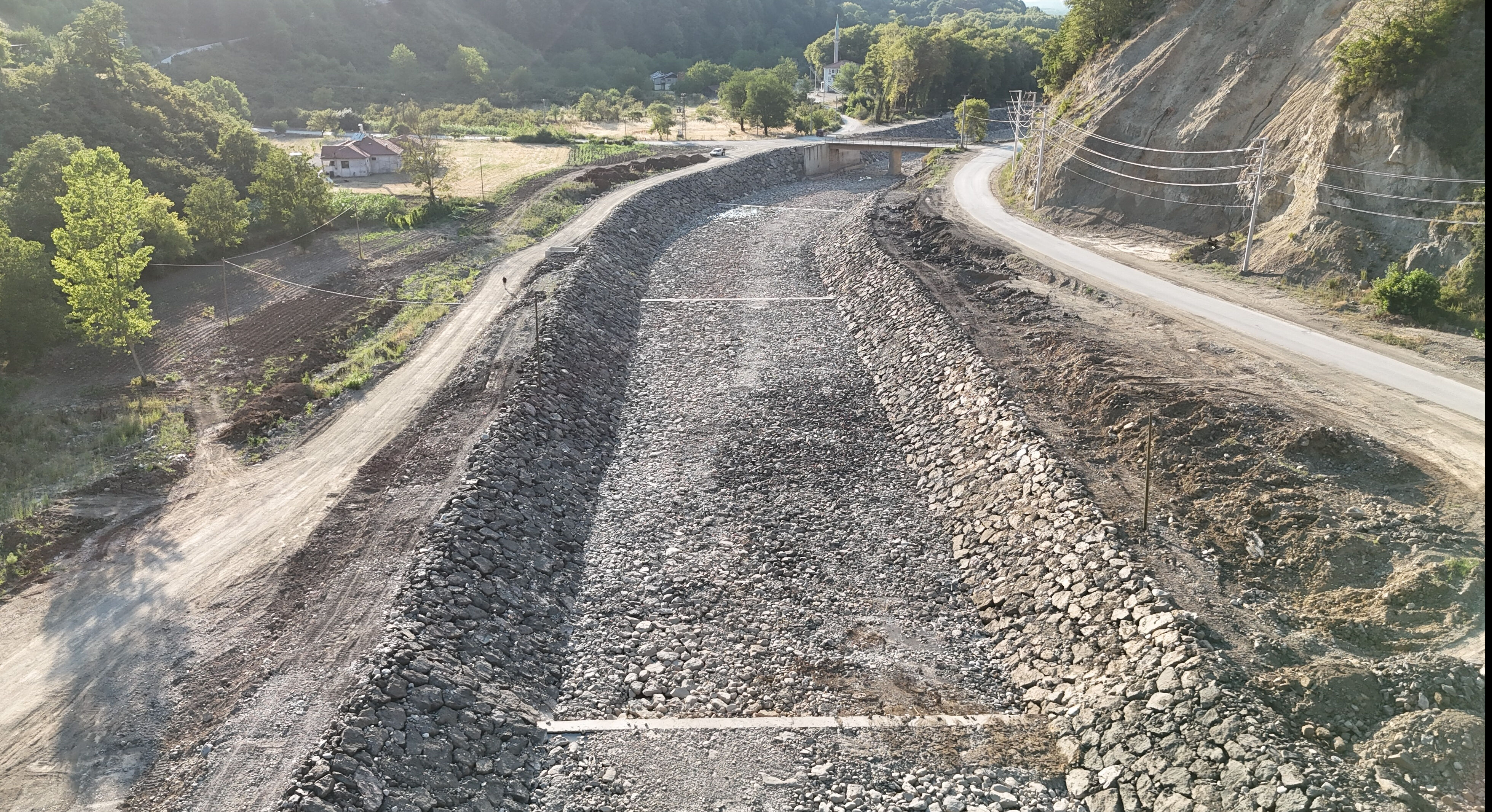 Bir kentin su ihtiyacını karşılıyordu! Baraj kurudu, belediyeden çağrı geldi Bir kentin su ihtiyacınız karşılıyordu! Baraj kurudu, belediyeden çağrı geldi - 2. Resim