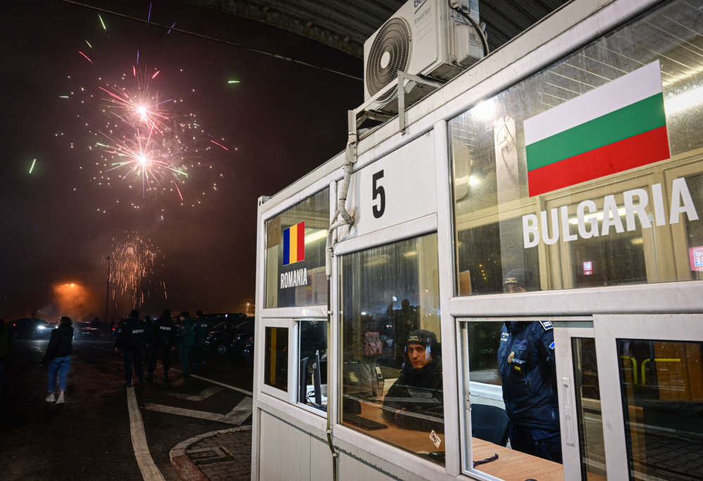 Bulgaristan Schengen vizesi nasıl alınır, vize kolaylığında şartlar neler? Bulgaristan Schengen vizesi nasıl alınır, vize kolaylığında şartlar neler? - 1. Resim