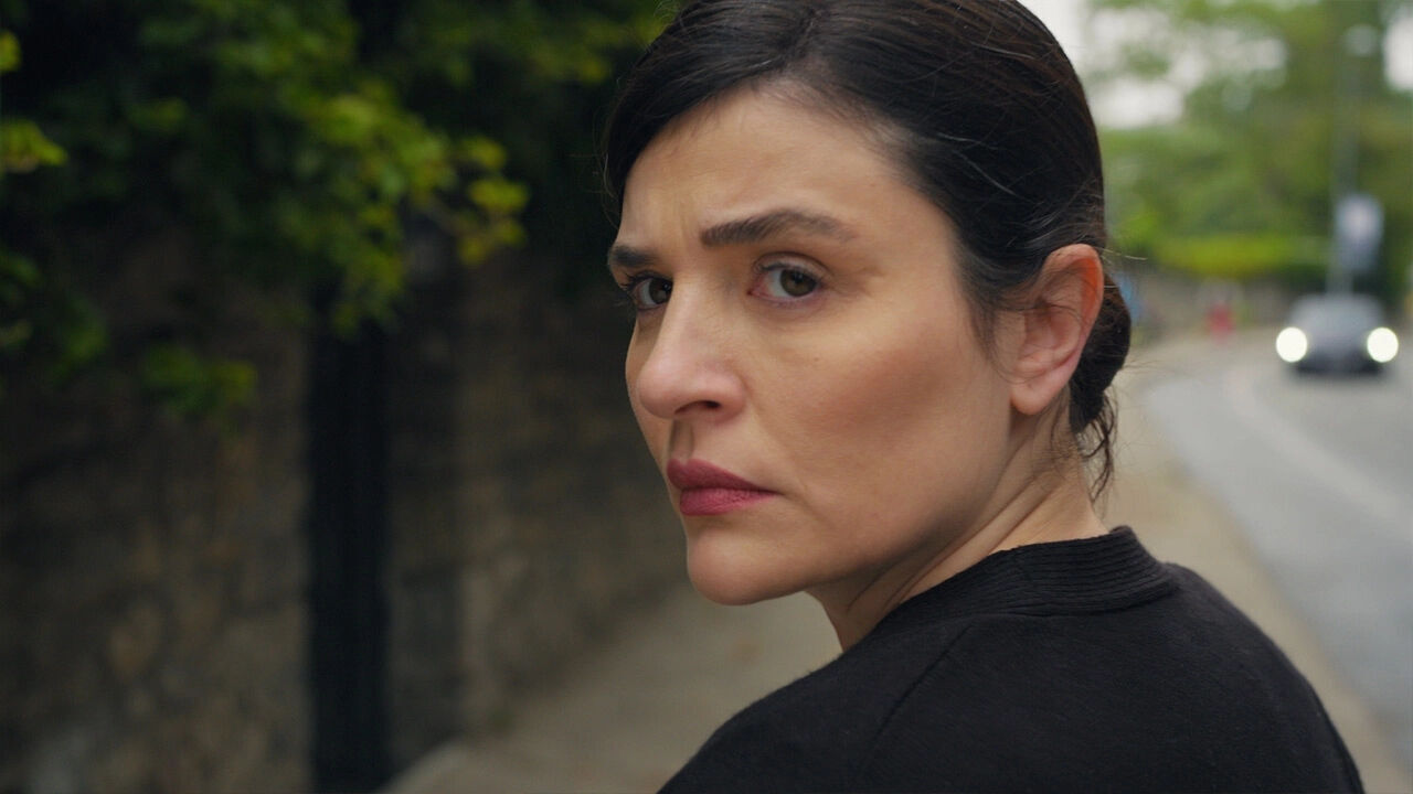 Çift Kişilik Oda ve Leyla dizisi neden yayınlanmıyor? TV yayın akışında yeni bölümler yer almadı Çift Kişilik Oda ve Leyla dizisi neden yayınlanmıyor? TV yayın akışında yeni bölümler yer almadı - 2. Resim