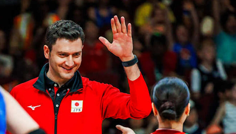 Ferhat Akbaş kimdir, kaç yaşında, evli mi? Japonya Kadın Milli Voleybol Takımı antrenörü oldu Ferhat Akbaş kimdir, kaç yaşında, evli mi? Japonya Kadın Milli Voleybol Takımı antrenörü oldu - 1. Resim