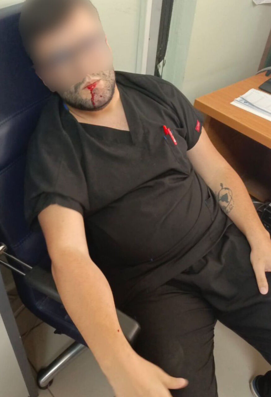 Hatay'da hemşireye darp! 2 saldırgan gözaltında Hatay'da hemşireye darp! 2 saldırgan gözaltında - 1. Resim