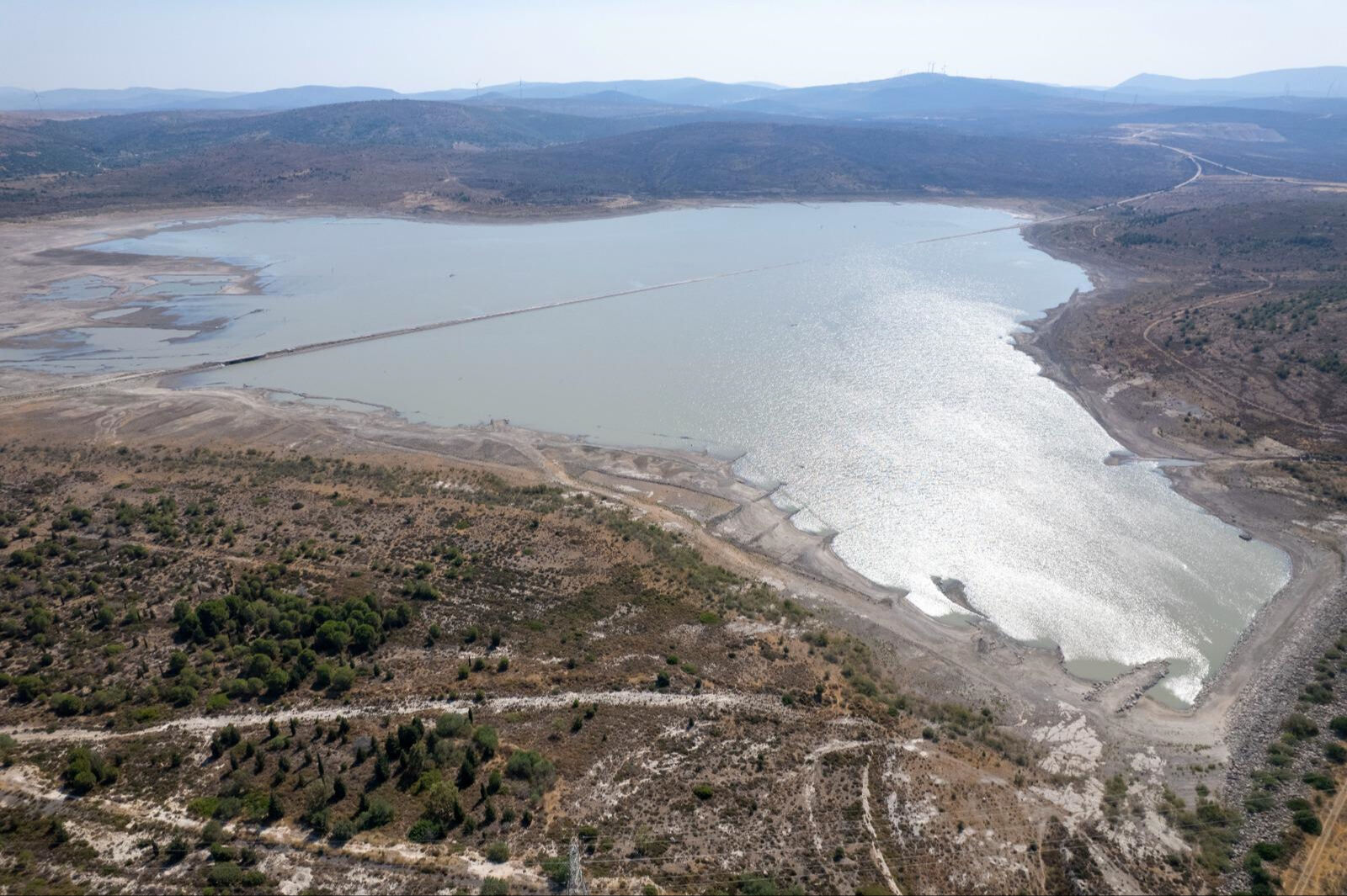 İzmir baraj doluluk oranları ne kadar, sular saat kaçta kesilecek? İZSU Çeşme'de her gün 7 saat zorunlu su kesintisi yapacak İzmir baraj doluluk oranları ne kadar, sular saat kaçta kesilecek? İZSU Çeşme'de her gün 7 saat zorunlu su kesintisi yapacak - 3. Resim