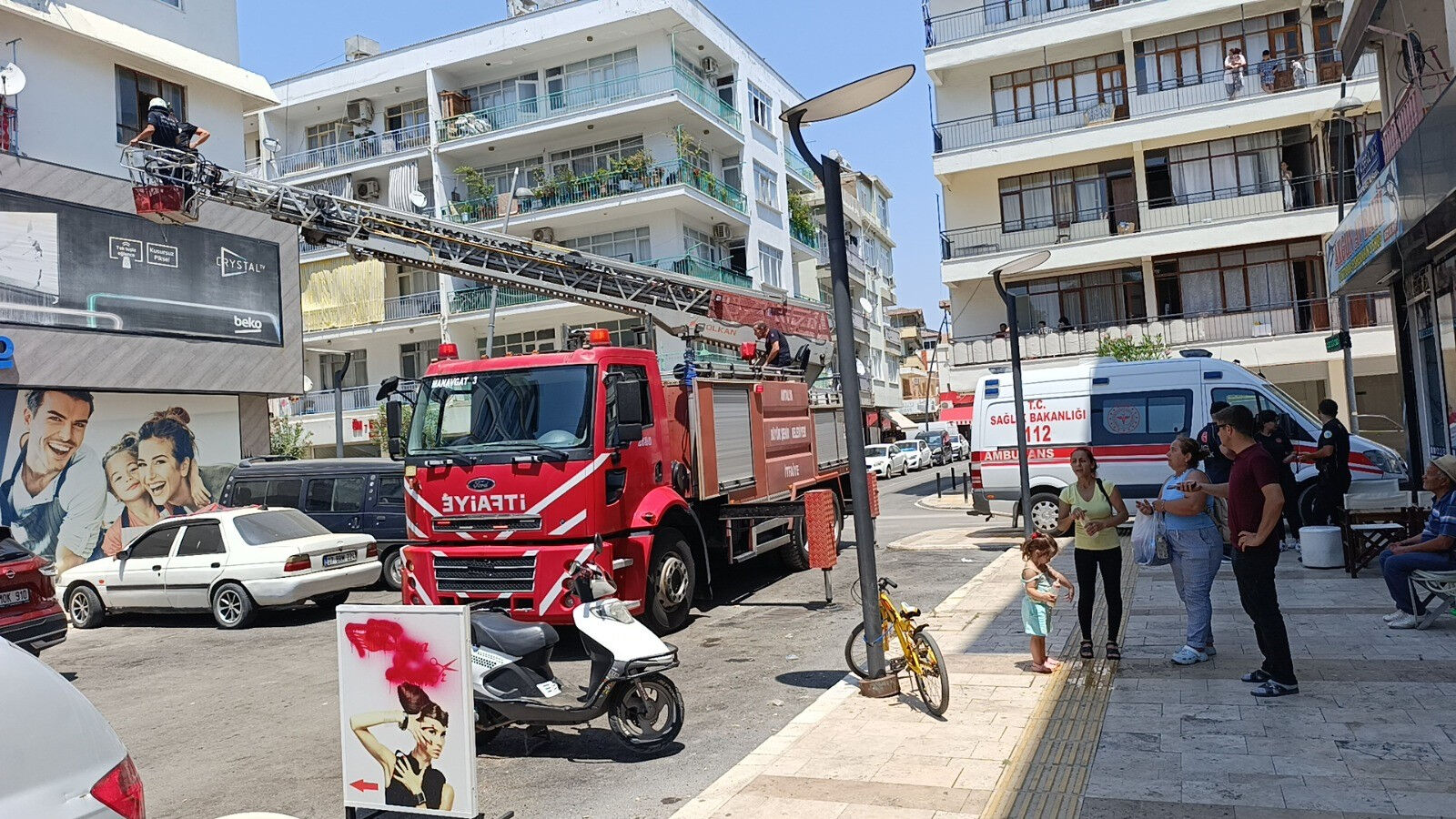 Manavgat'ı tek ihbarıyla birbirine kattı! Onlarca kişi tek bir şey için uğraştı Manavgat'ı tek ihbarıyla birbirine kattı! Onlarca kişi tek bir şey için uğraştı - 2. Resim