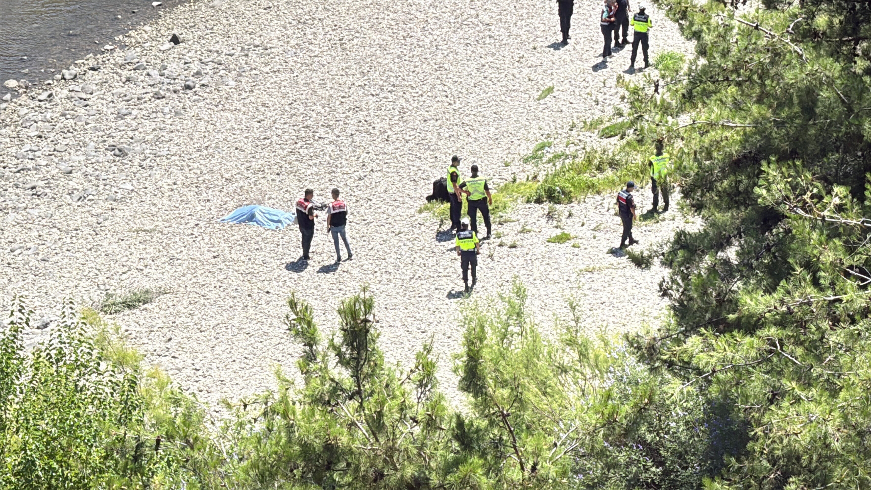 Tokat kuzenlerin sır ölümünü konuşuyor: Duyan herkes cenazeye koştu Toka kuzenlerin sır ölümünü konuşuyor: Duyan herkes cenazeye koştu - 1. Resim