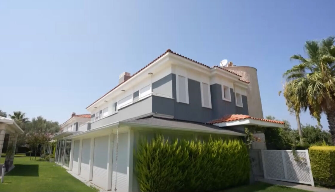 Yok böyle konfor! Yılmaz Vural’ın milyonluk Alaçatı malikanesi gündem oldu: İçinde yok yok... Yok böyle konfor! Yılmaz Vural’ın milyonluk Alaçatı malikanesi gündem oldu: İçinde yok yok... - 1. Resim