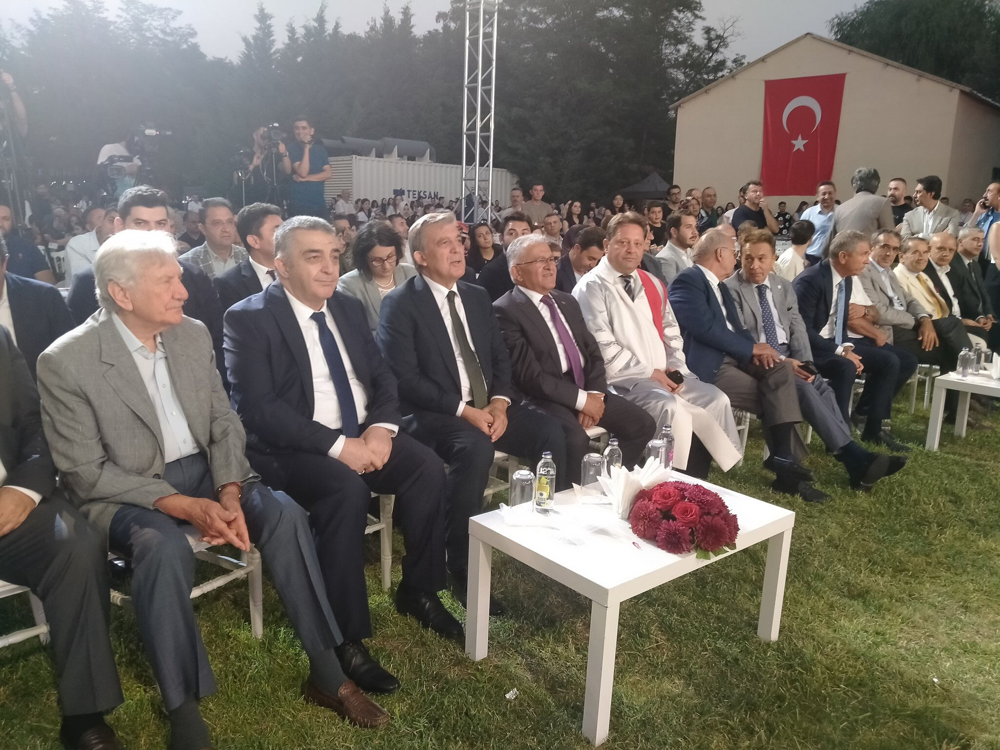 Abdullah Gül o programda ortaya çıktı! 2000'leri hatırlattı, medyayı eleştirdi Abdullah Gül o programda ortaya çıktı! İngiltere ve ABD ile kıyasladı, Türk medyasını eleştirdi - 1. Resim