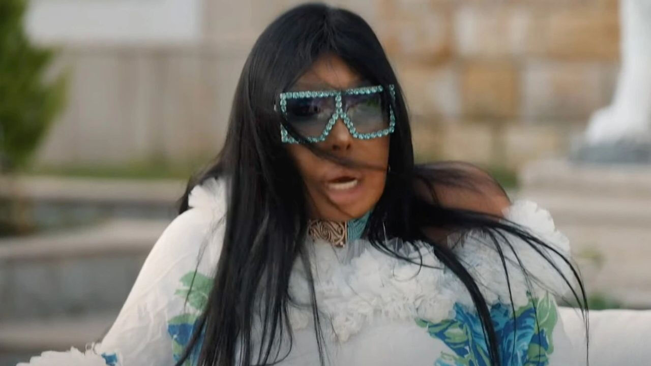 Antalya'da başlayan orman yangını B&uuml;lent Ersoy'un villasına sı&ccedil;radı! Canını zor kurtardı - 1. Resim