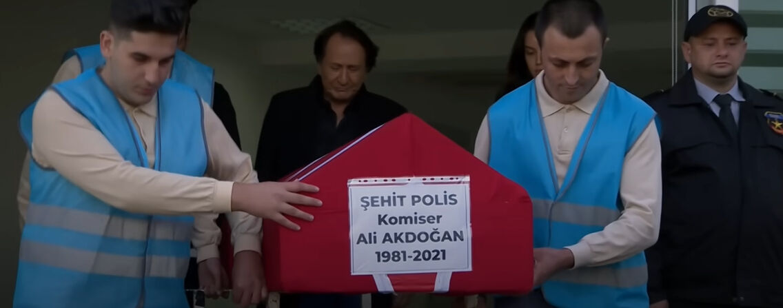 Arka Sokaklar Ali geri mi dönüyor? 20. sezon öncesi belli oldu Arka Sokaklar Ali geri mi dönüyor? 20. sezon öncesi belli oldu - 3. Resim