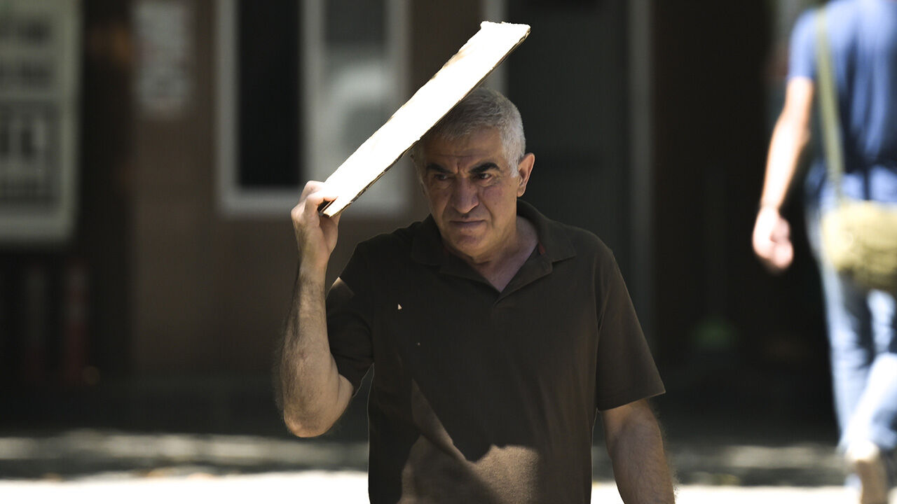 En kritik saatler başladı! Sıcaklık ve nem artacak... Orhan Şen orman yangınına karşı bu kentleri uyardı En kritik saatler başladı! Sıcaklık ve nem artacak... Orhan Şen orman yangınına karşı bu kentleri uyardı - 2. Resim