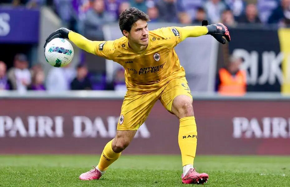 Umudun adı Donnarumma! Ederson’u cepte tutan G.Saray için Fransa’dan iyi haber… Galatasaray'dan bomba transfer! Muslera'nın boşluğu yıldız isimle dolacak - 1. Resim