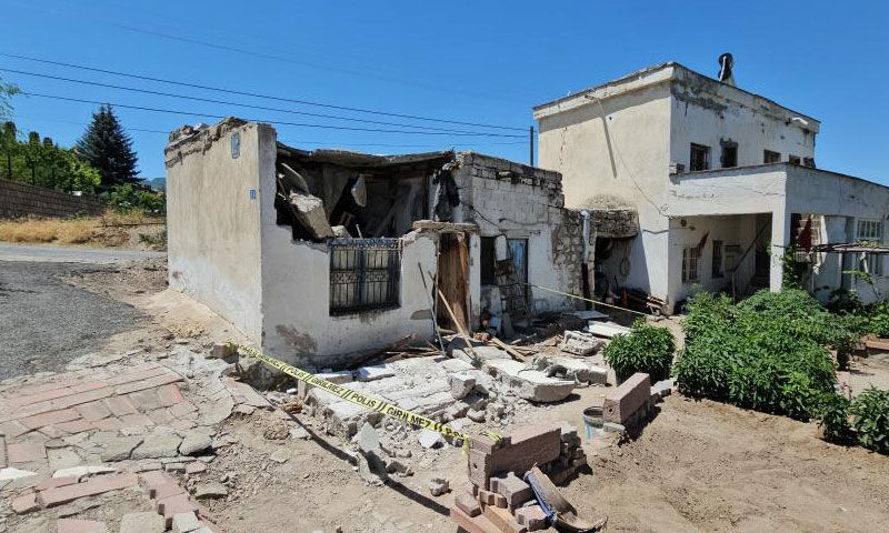 Kayseri’de feci olay! Her şey evde otururken oldu… Az kalsın can veriyordu Kayseri’de feci olay! Her şey evde otururken oldu… Az kalsın can veriyordu - 1. Resim