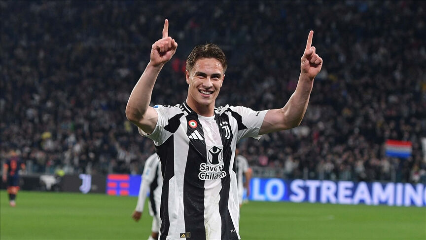 Kenan Yıldız için çılgın teklif! Juventus transfer kararını verdi Kenan Yıldız için çılgın teklif! Juventus transfer kararını verdi - 1. Resim