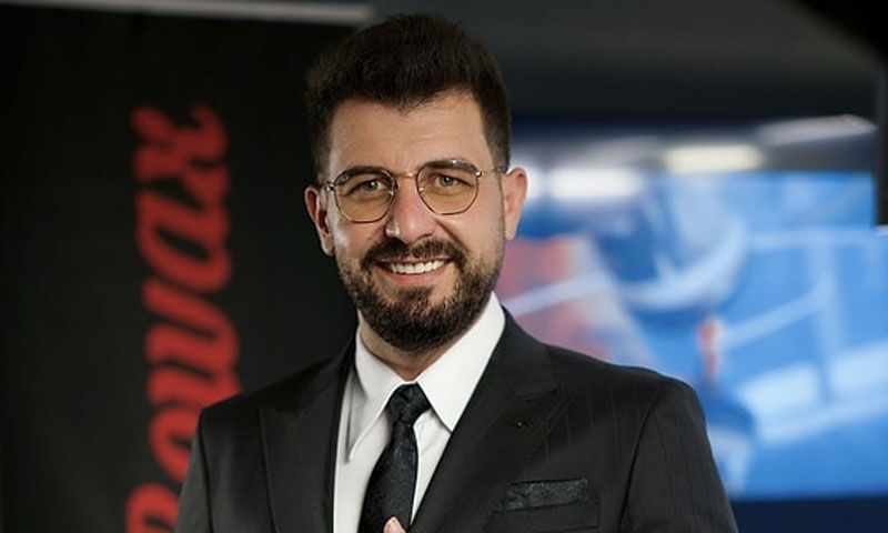 Ödül töreninde şok iddia… Lokman İn, Özge Ulusoy’u dolandırıcılıkla suçladı! Ünlü mankenden cevap gecikmedi Ödül töreninde şok iddia… Lokman İn, Özge Ulusoy’u dolandırıcılıkla suçladı! Ünlü mankenden cevap gecikmedi - 1. Resim
