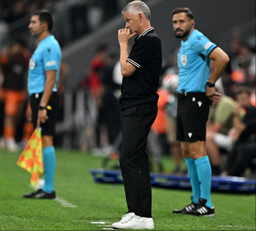 Rıdvan Dilmen'den Beşiktaş ve Solskjaer tepkisi: Öyle bir takımla çıktı ki, intihar... Rıdvan Dilmen'den Beşiktaş ve Solskjaer tepkisi: Öyle bir takımla çıktı ki, intihar... - 1. Resim