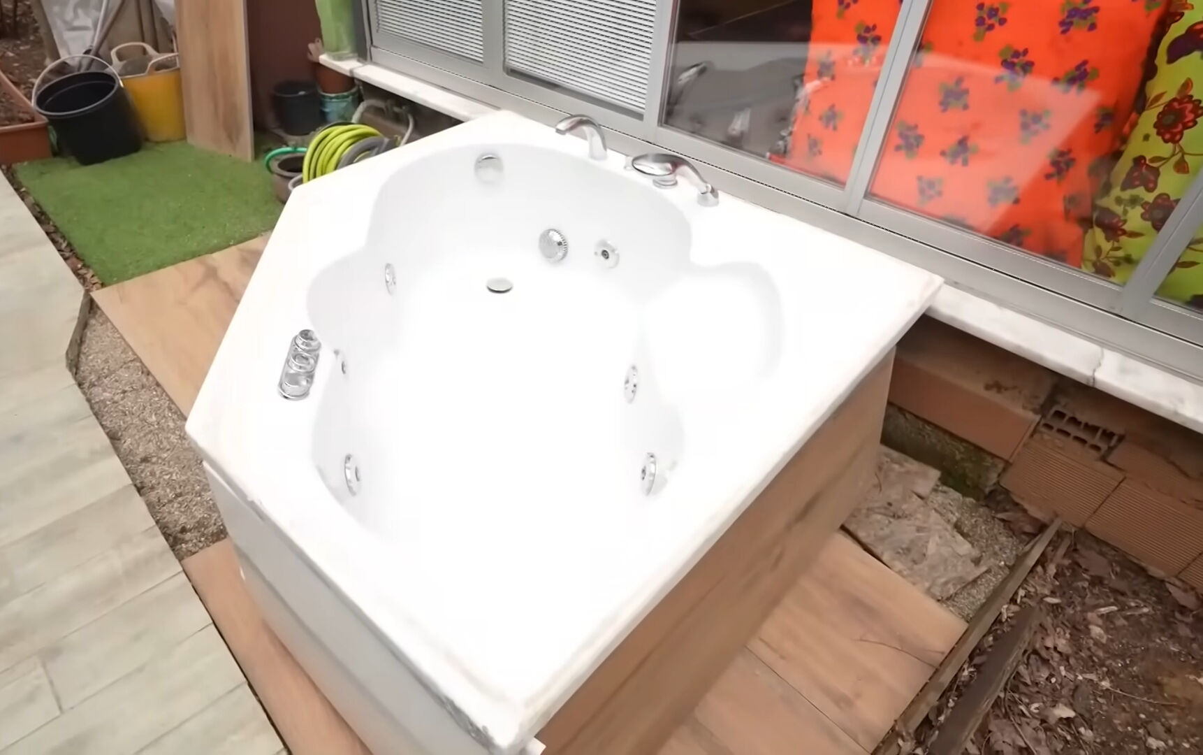 Sauna, jakuzi, 'şelale'… Yaşar Alptekin’in lüks villasında yok yok:  Sauna, jakuzi, şelale… Yaşar Alptekin’in lüks villasında yok yok: