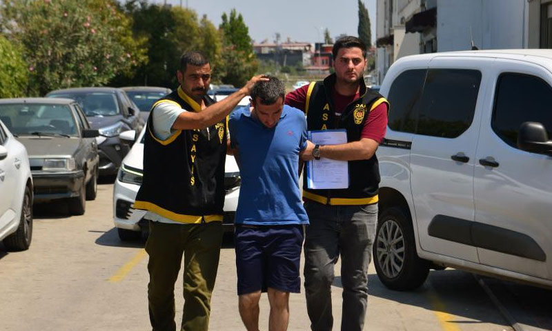 Adana’da evlat dehşeti! Yürek yakan olayda karar çıktı Adana’da evlat dehşeti! Yürek yakan olayda karar çıktı - 2. Resim
