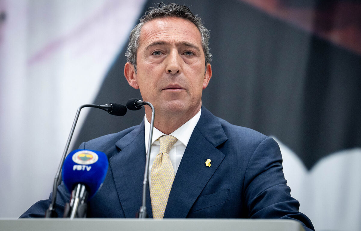 Ali Koç'tan taraftara müjde! 2 transferi duyurdu: Feyenoord maçında oynayabilecekler Ali Koç'tan taraftara müjde! 2 transferi duyurdu: Feyenoord maçında oynayabilecekler - 1. Resim