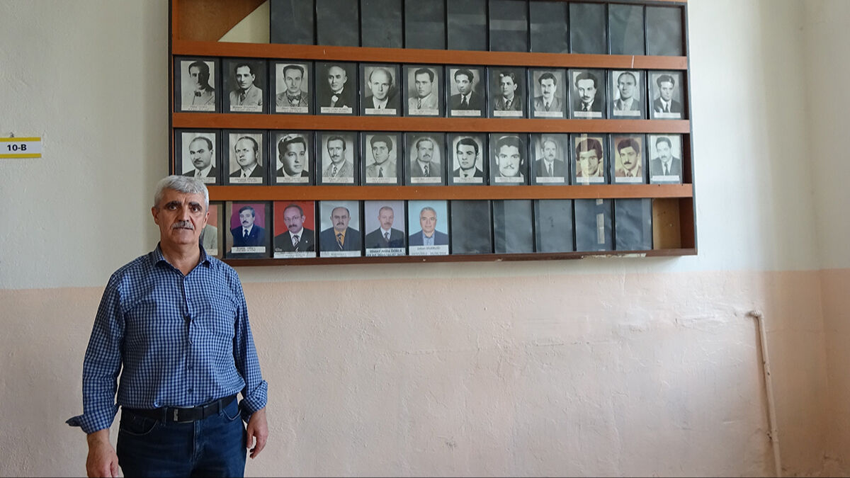 Bu okul 130 yıldır taş gibi ayakta! Edebiyatçılar, tarihçiler, gazeteciler, burada yetişti Bu okul 130 yıldır taş gibi ayakta! Edebiyatçılar, tarihçiler, gazeteciler, burada yetişti - 1. Resim