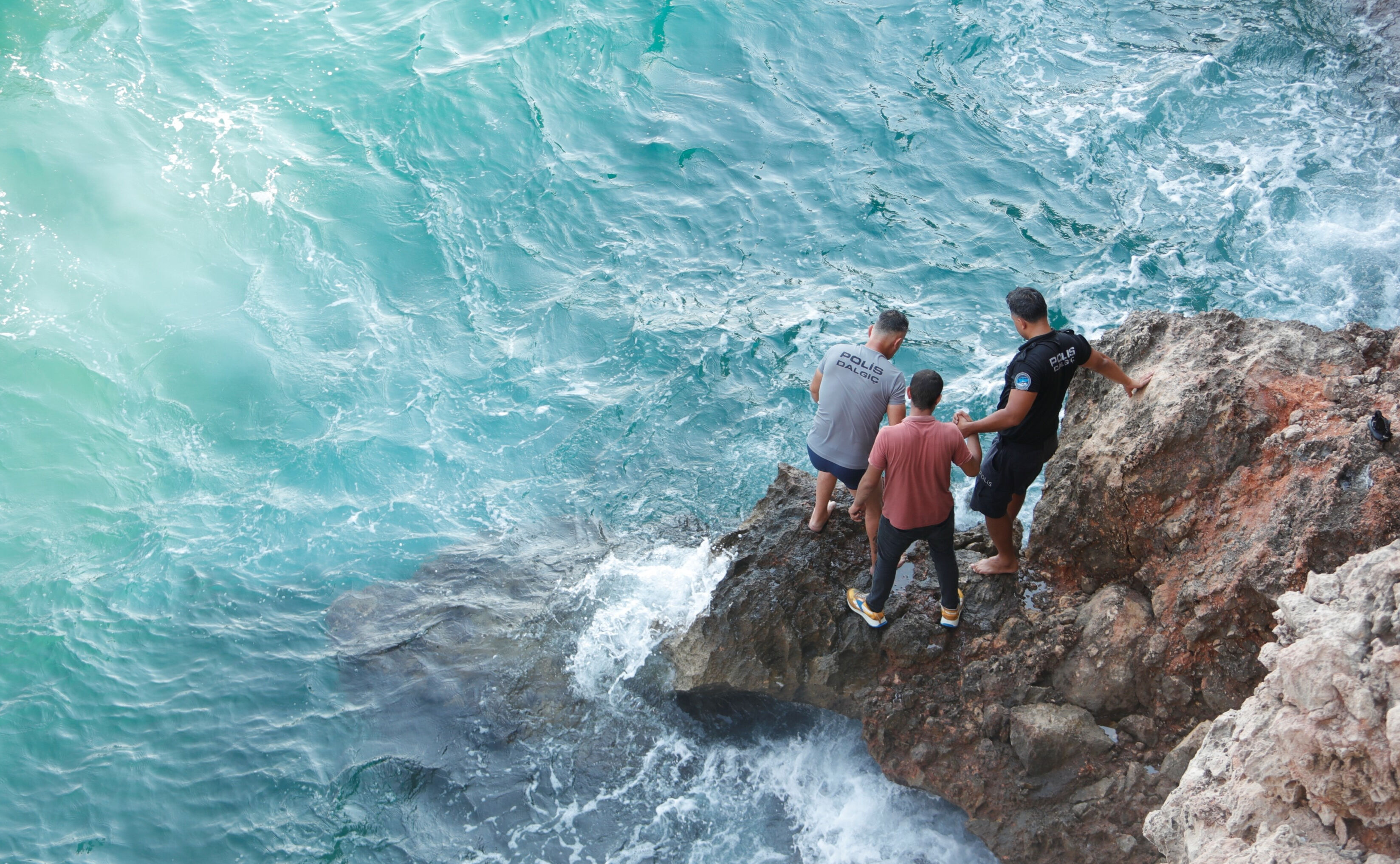 İntihar edeceğini söyledi! Eşiyle yaptığı son görüşme hayatını kurtardı İntihar edeceğini söyledi! Eşiyle yaptığı son görüşme hayatını kurtardı - 1. Resim