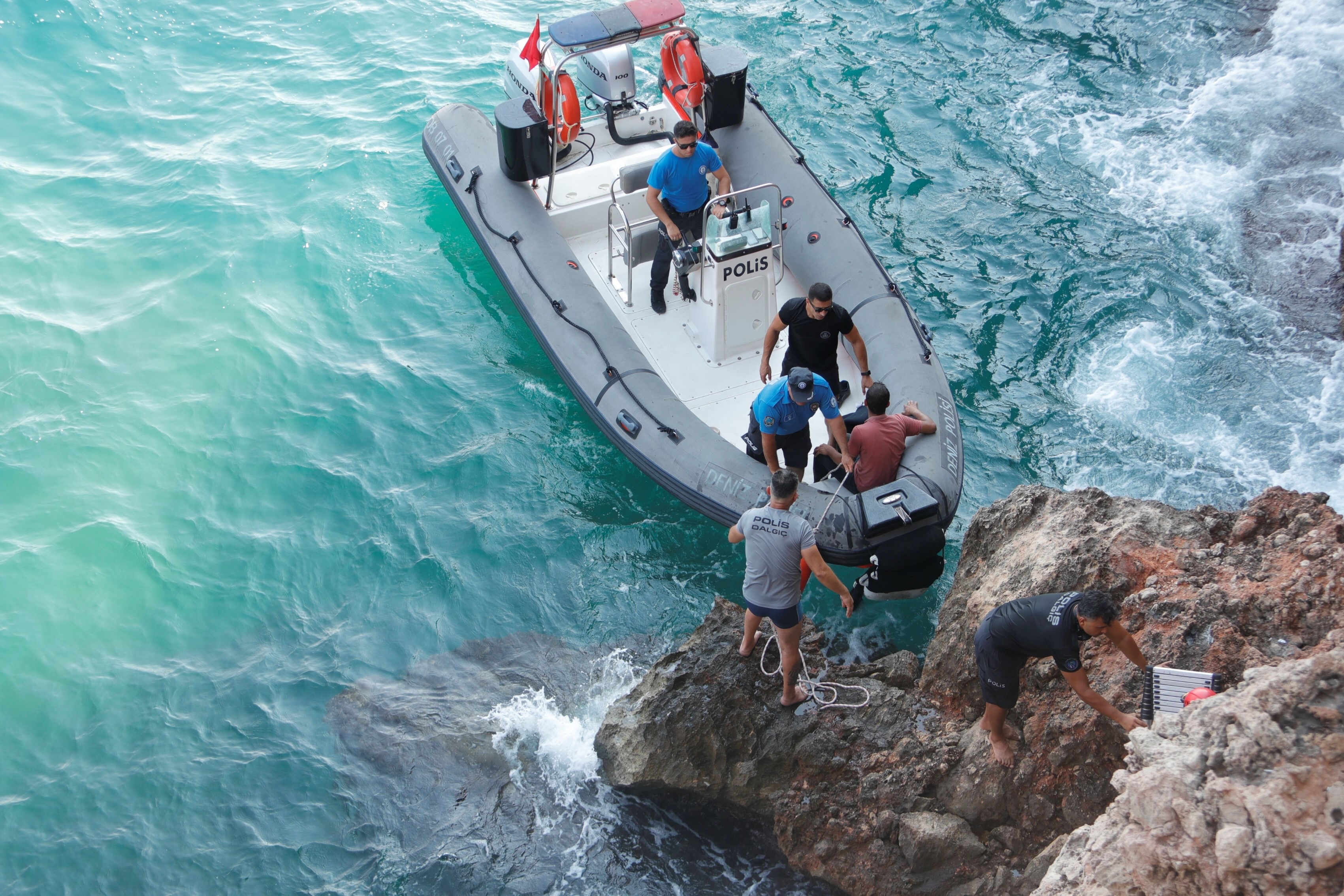 İntihar edeceğini söyledi! Eşiyle yaptığı son görüşme hayatını kurtardı İntihar edeceğini söyledi! Eşiyle yaptığı son görüşme hayatını kurtardı - 2. Resim