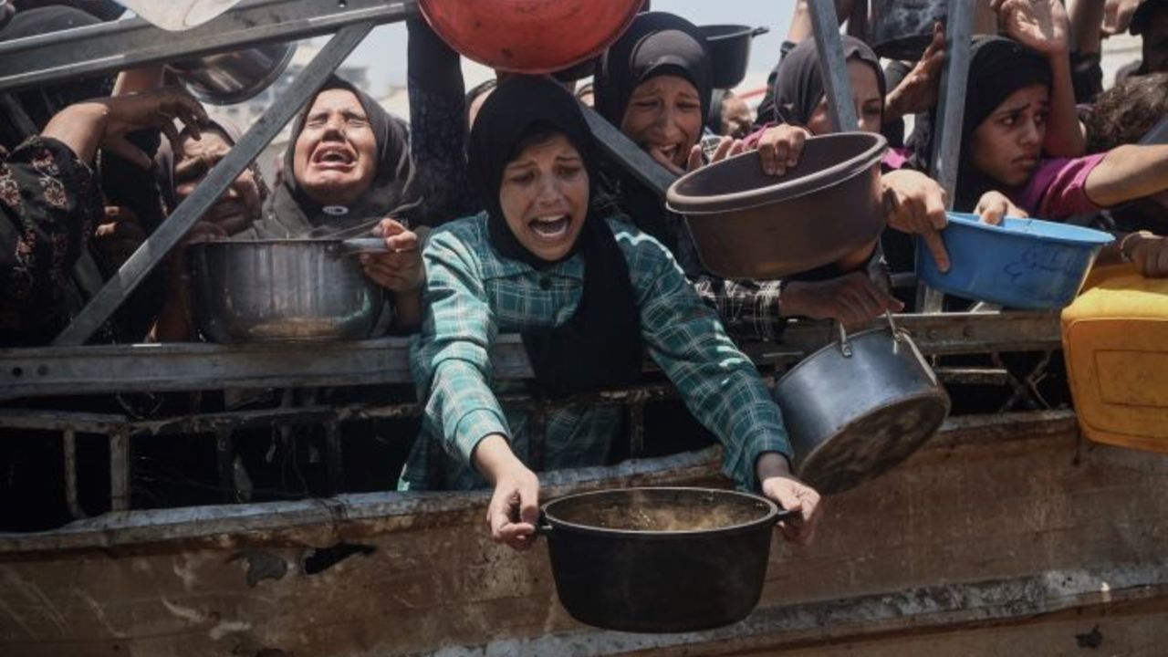 İsrail ablukası altındaki Gazze'de bir ilk! Avrupa, Gazze’ye hava koridoru açacak İsrail ablukası altındaki Gazze'de bir ilk! Avrupa, Gazze’ye hava koridoru açacak