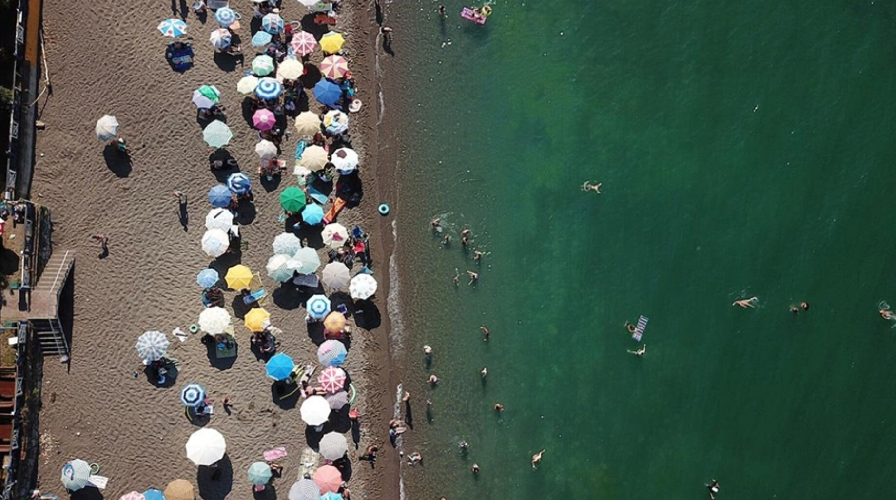 Akçakoca'da denize girmek yasak mı? Akçakoca'da denize girmek yasak mı? - 1. Resim