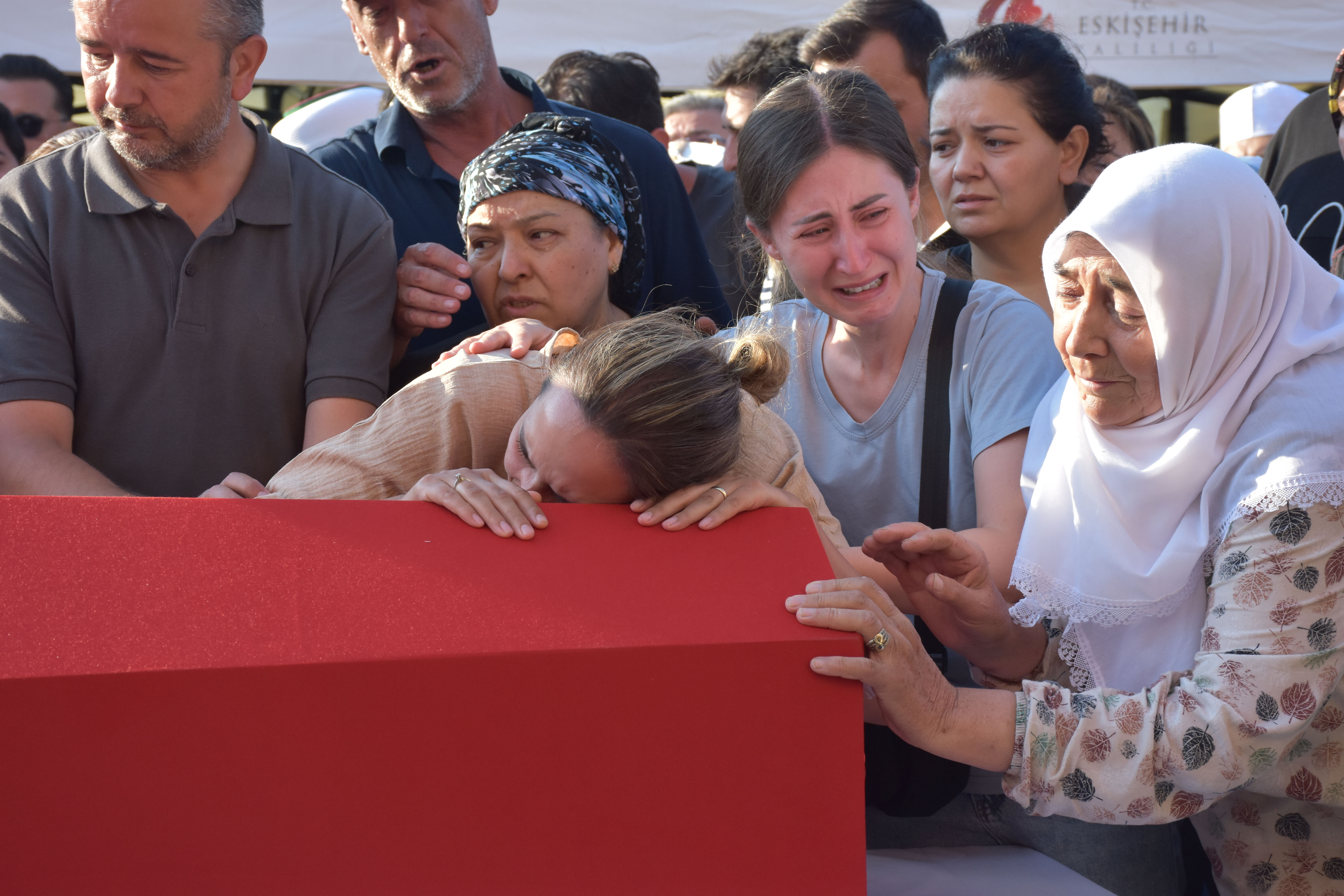 Bu an için 8 yıl beklemişti! Orman şehidinin kına görüntüleri ortaya çıktı - 1. Resim