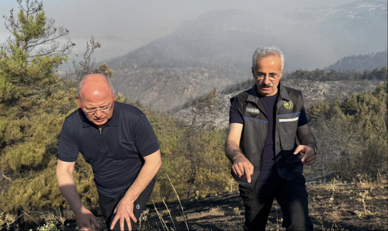 Bursa alev alev yandı! Felaketin boyutu gün ağarınca ortaya çıktı Bursa alev alev yandı! Felaketin boyutu gün ağarınca ortaya çıktı - 5. Resim