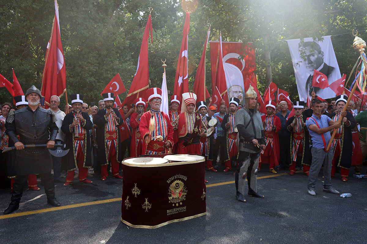 CHP'li başkanın 2 dönemdir yapamadığı proje 8 ayda bitirildi! Hatay'da iki ilçenin arası 21 kilometre kısaldı CHP'li başkanın 2 dönemdir yapamadığı proje 8 ayda bitirildi! Hatay'da iki ilçenin arası 21 kilometre kısaldı - 2. Resim