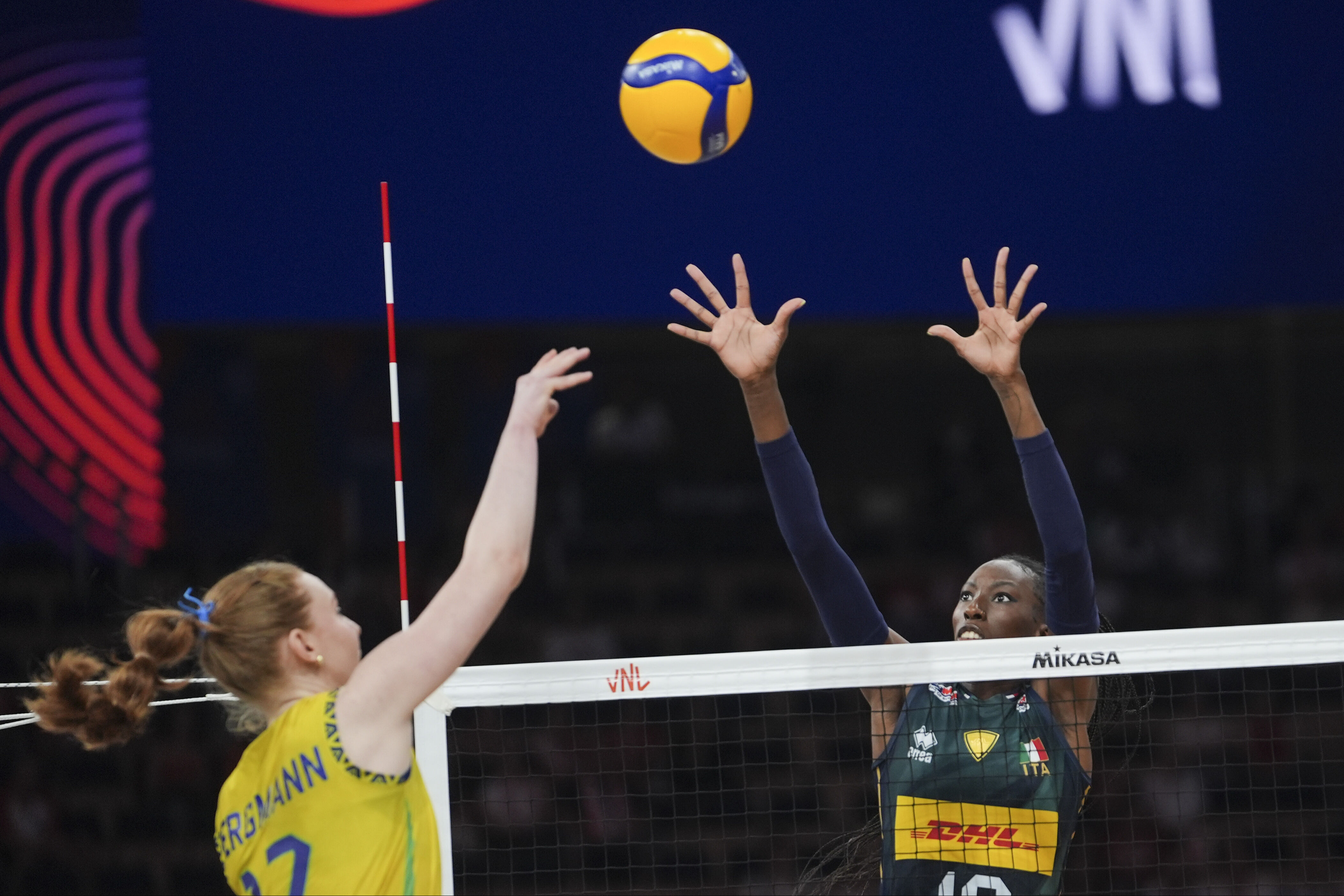 Filenin şampiyonu belli oldu! Üst üste ikinci kez kupayı evine götürdü Filenin şampiyonu belli oldu! Üst üste ikinci kez kupayı evine götürdü - 2. Resim