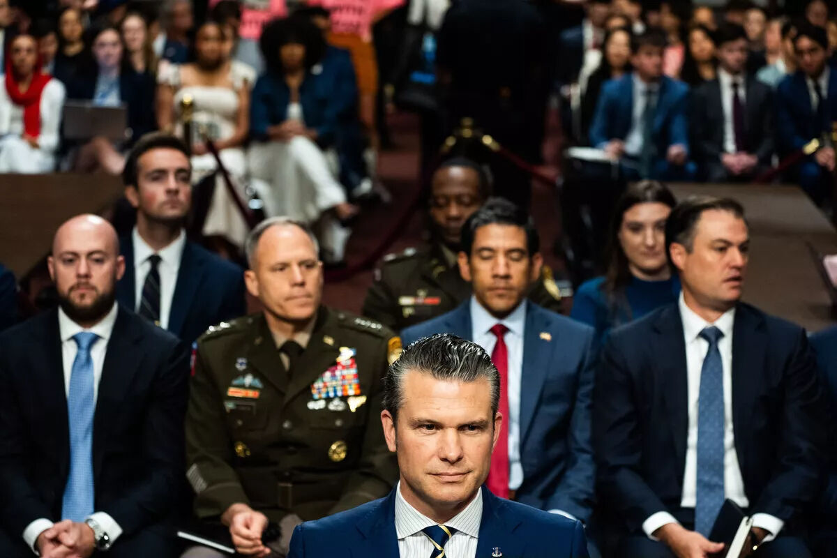 Gizli planlar sızdı, Bakan Hegseth herkesi yalan makinesine soktu! Trump'tan dur talimatı geldi Gizli planlar sızdı, Bakan Hegseth herkesi yalan makinesine soktu! Trump'tan dur talimatı geldi - 1. Resim