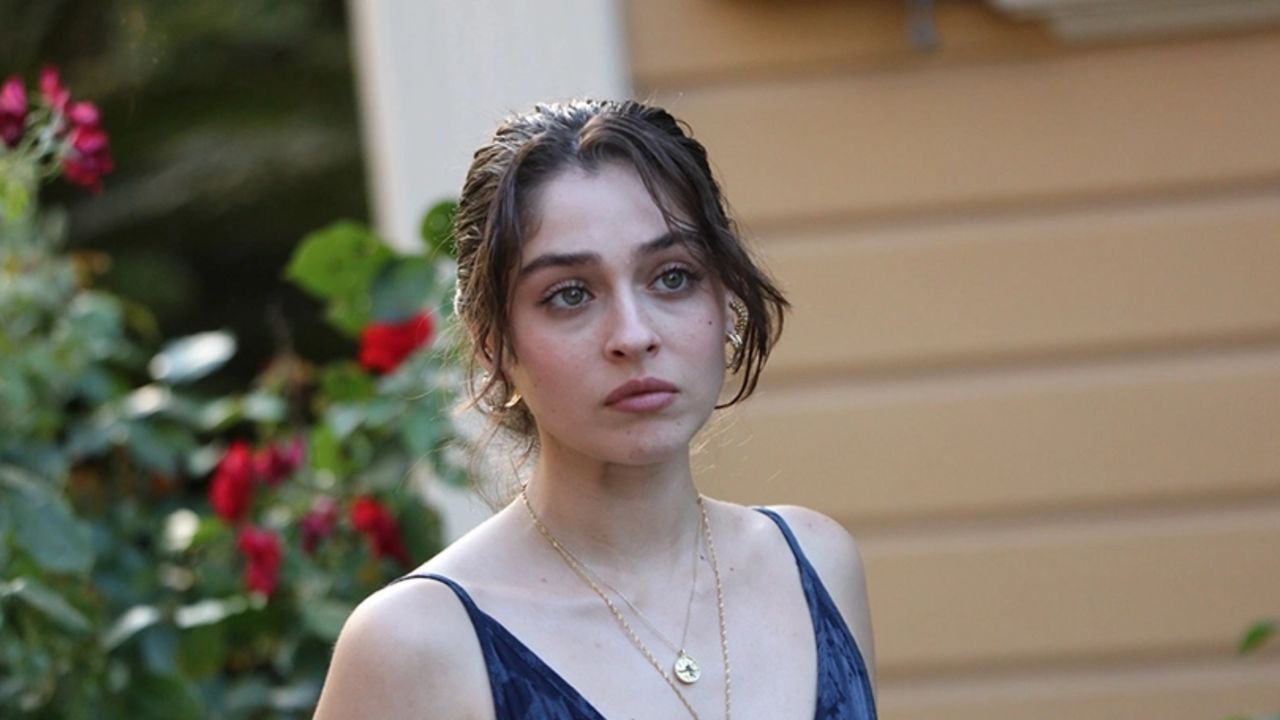 Leyla 38. bölüm neden yok, yeni bölüm ne zaman? Leyla dizisi final bölümü merakla bekleniyor Leyla 38. bölüm neden yok, yeni bölüm ne zaman? Leyla dizisi final bölümü merakla bekleniyor