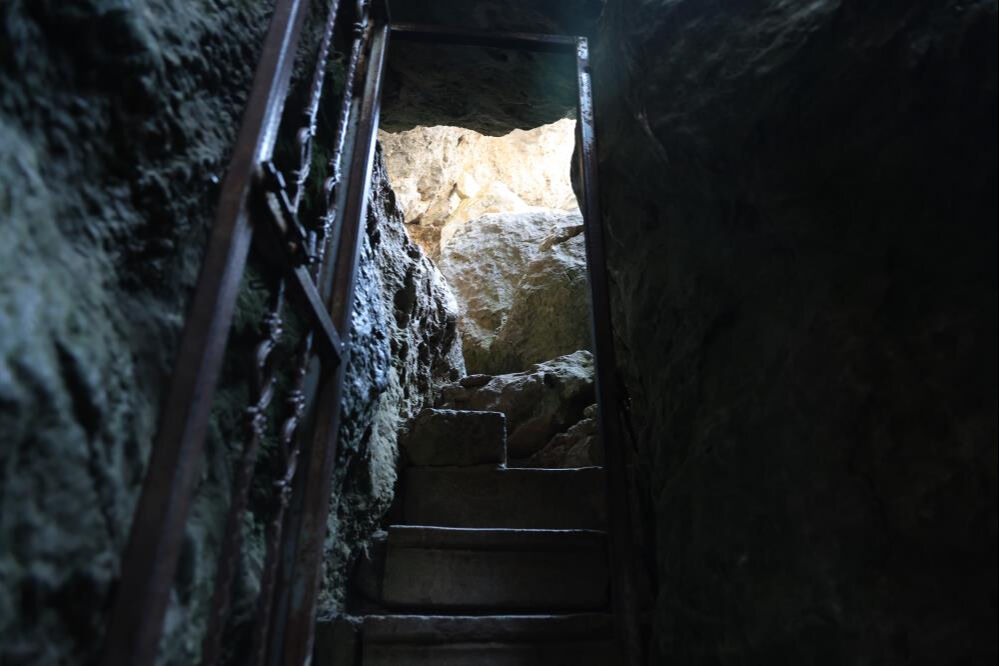 Yazın kavurucu sıcaklığında bile eksi 20 derece! Serinlemek isteyen oraya koşuyor Yazın kavurucu sıcaklığında bile eksi 20 derece! Serinlemek isteyen oraya koşuyor - 2. Resim