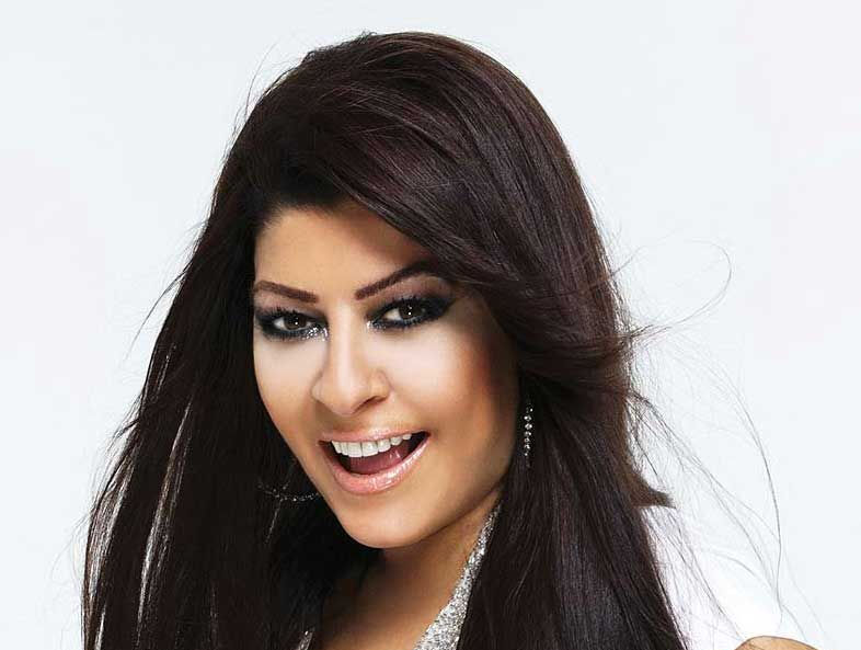 90’ların ünlü şarkıcısı Yeliz Eker acı haberi 'Hayatını kaybetti' diyerek duyurdu - 1. Resim