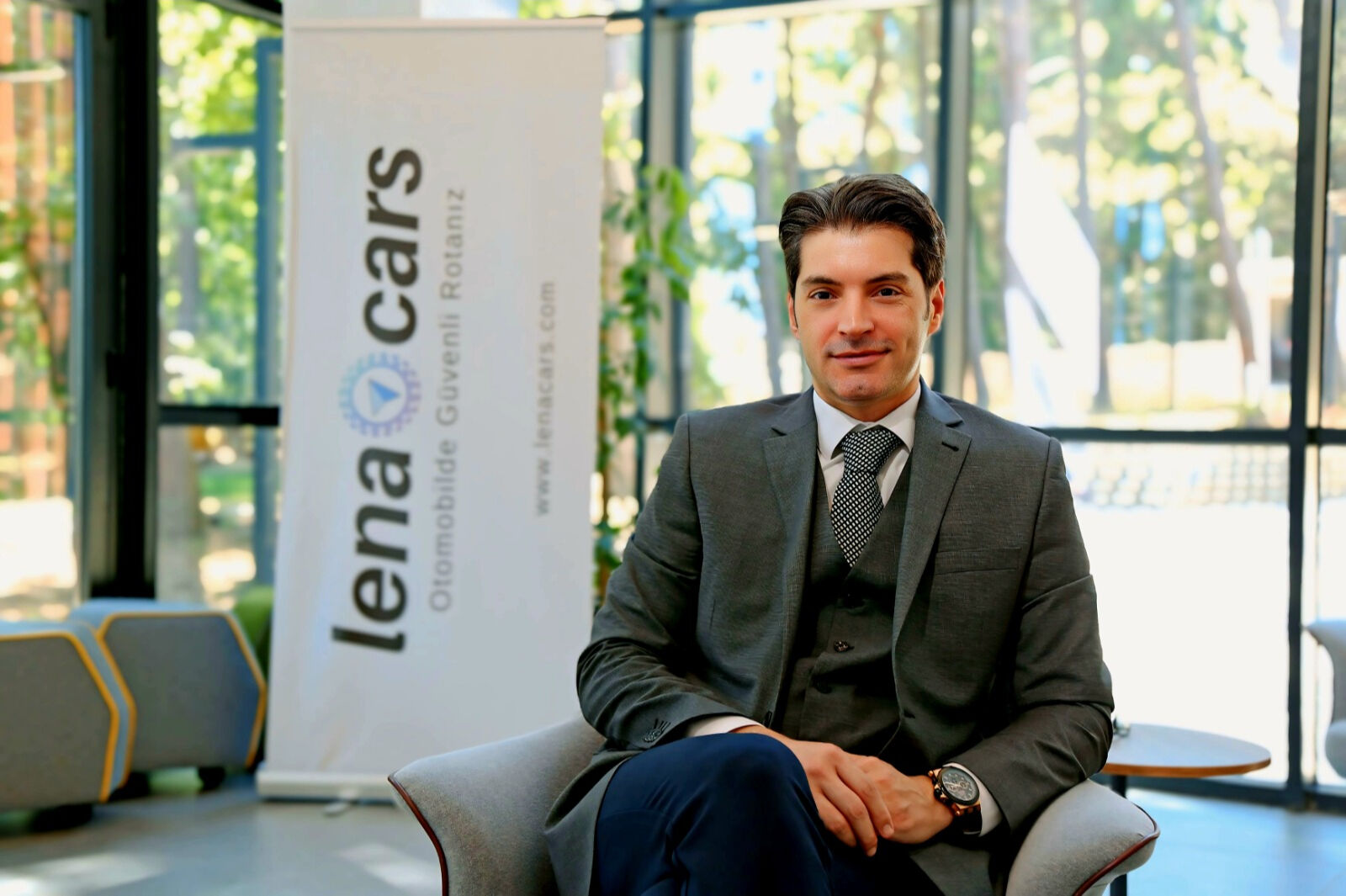 Avrupa ile aramız iyice açıldı! İkinci elde bile %160'a varan fark var Avrupa ile aramız iyice açıldı! İkinci elde bile %160'a varan fark var - 1. Resim