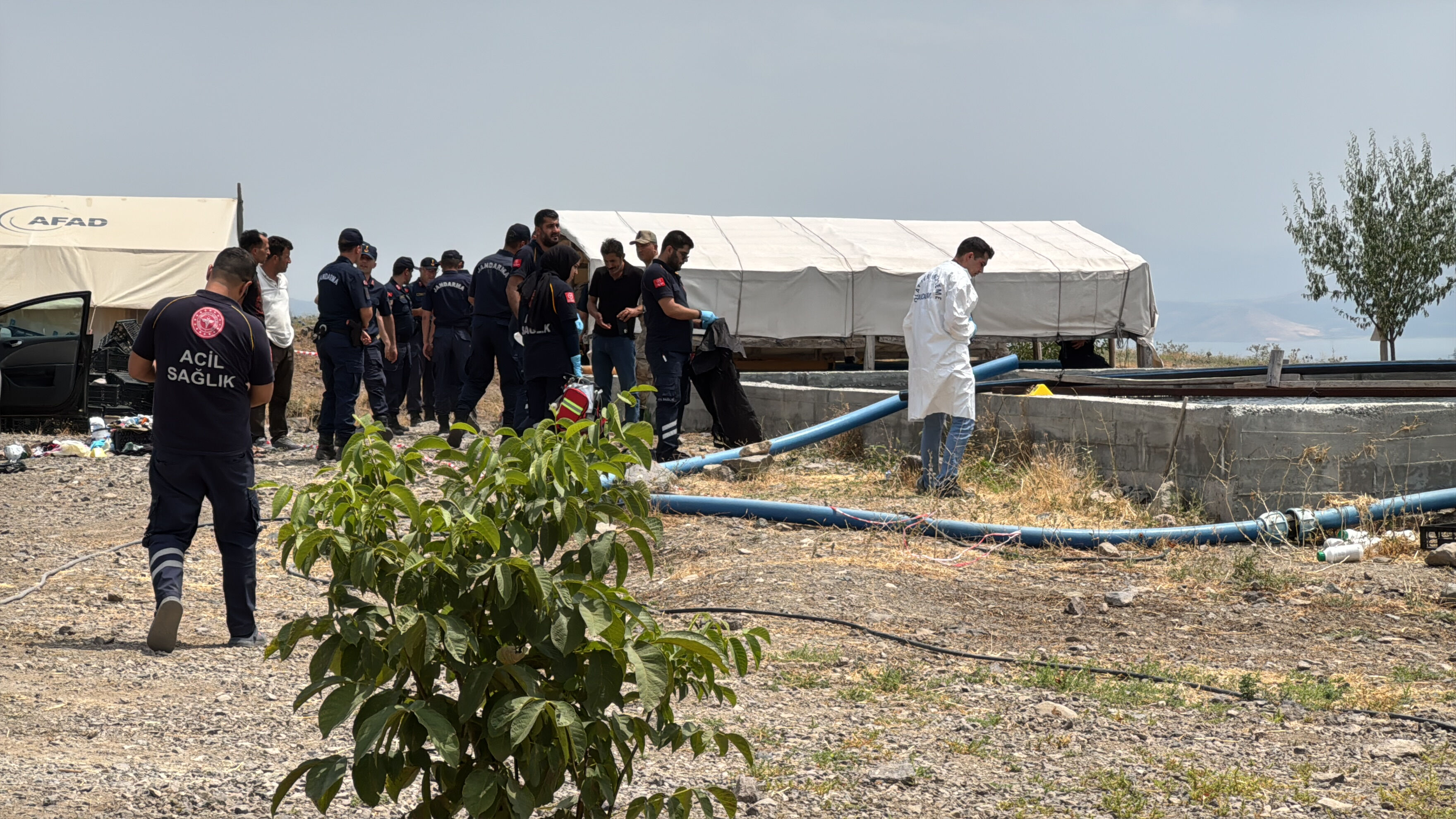 Elazığ'da dehşet! 2 kişi sulama havuzunda ölü bulundu Elazığ'da dehşet! 2 kişi sulama havuzunda ölü bulundu - 1. Resim